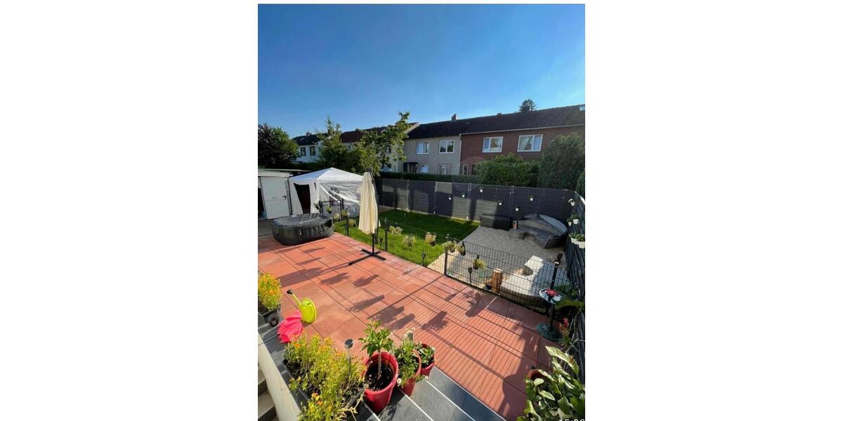 Reihenhaus Hamburg Langenhorn - 9 Zimmer, 180 m&sup2;, 750.000&euro; | Angebot:26115160