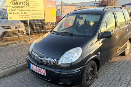Toyota Yaris 174.742 km 2.199 &euro; Winsen (Luhe) 21423