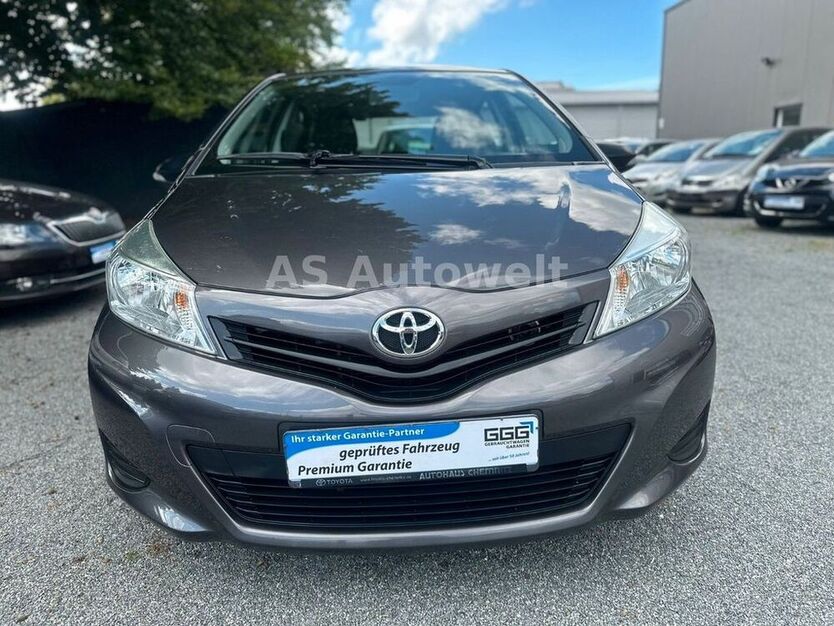 Yaris
