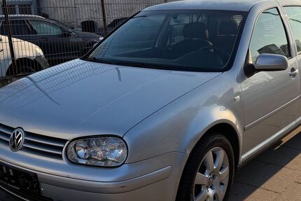 VW Golf 228.000 km 2.220 &euro; Hamburg 20097