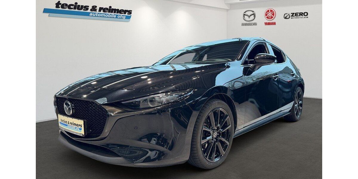 Mazda 3 8.647 km 27.845 € Hamburg 22457