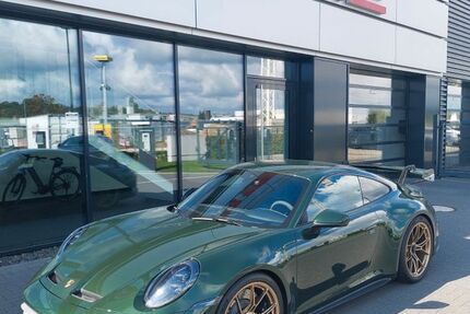 Porsche 992 1.560 km 218.900 &euro; Hamburg 22453