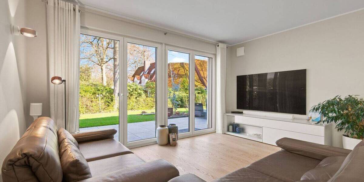 Etagenwohnung Hamburg Volksdorf - 3 Zimmer, 107 m&sup2;, 1.090.000&euro; | Angebot:26489506