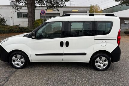 Opel Combo 126.707 km 4.999 &euro; Barsbüttel 22885